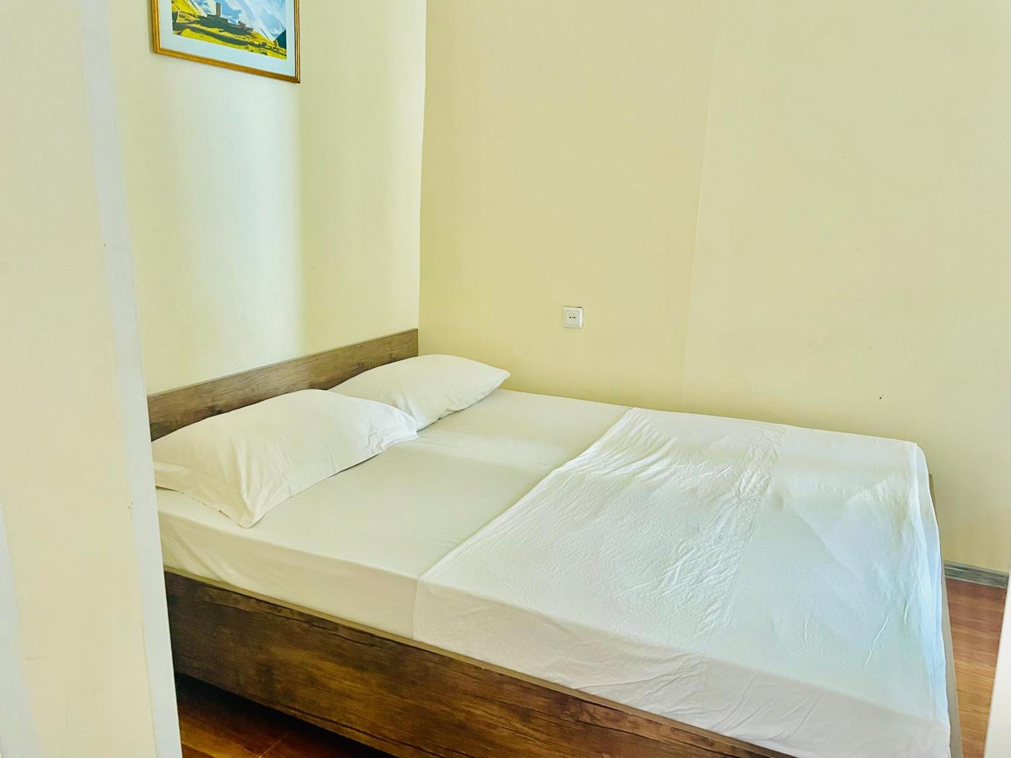 Hotel Klarastan Bon Voyage Тбілісі Екстер'єр фото